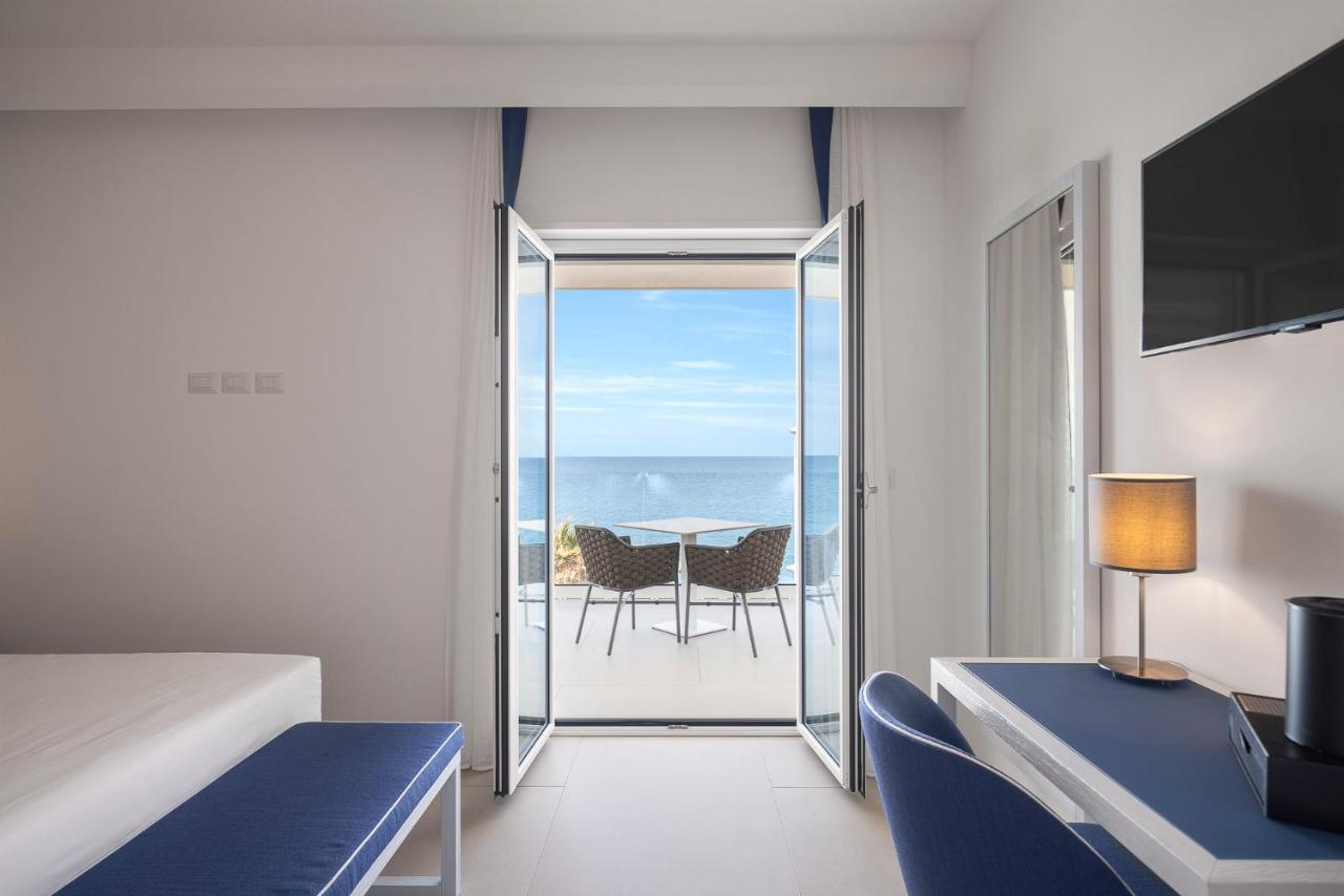 Seaside Hotel Капо-д'Орландо Экстерьер фото