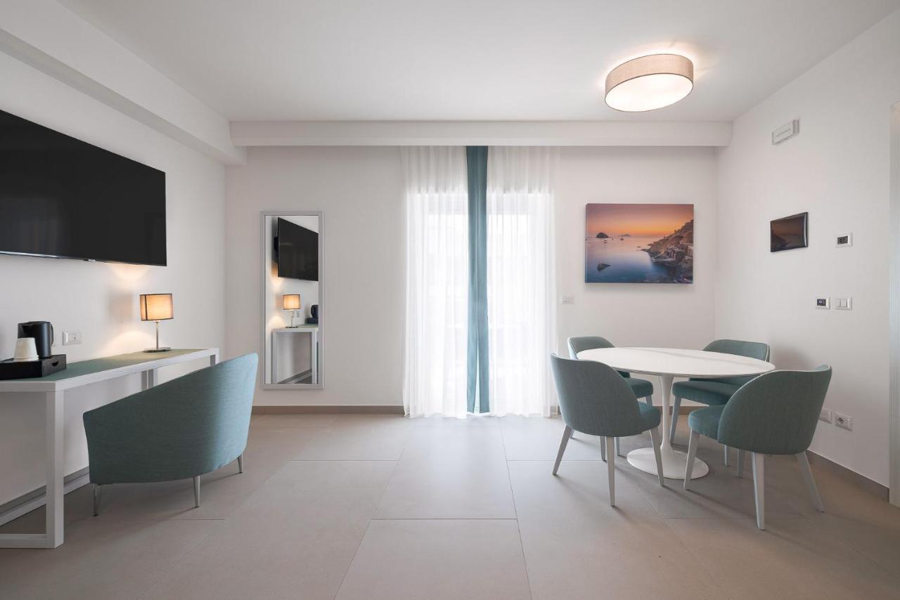 Seaside Hotel Капо-д'Орландо Экстерьер фото