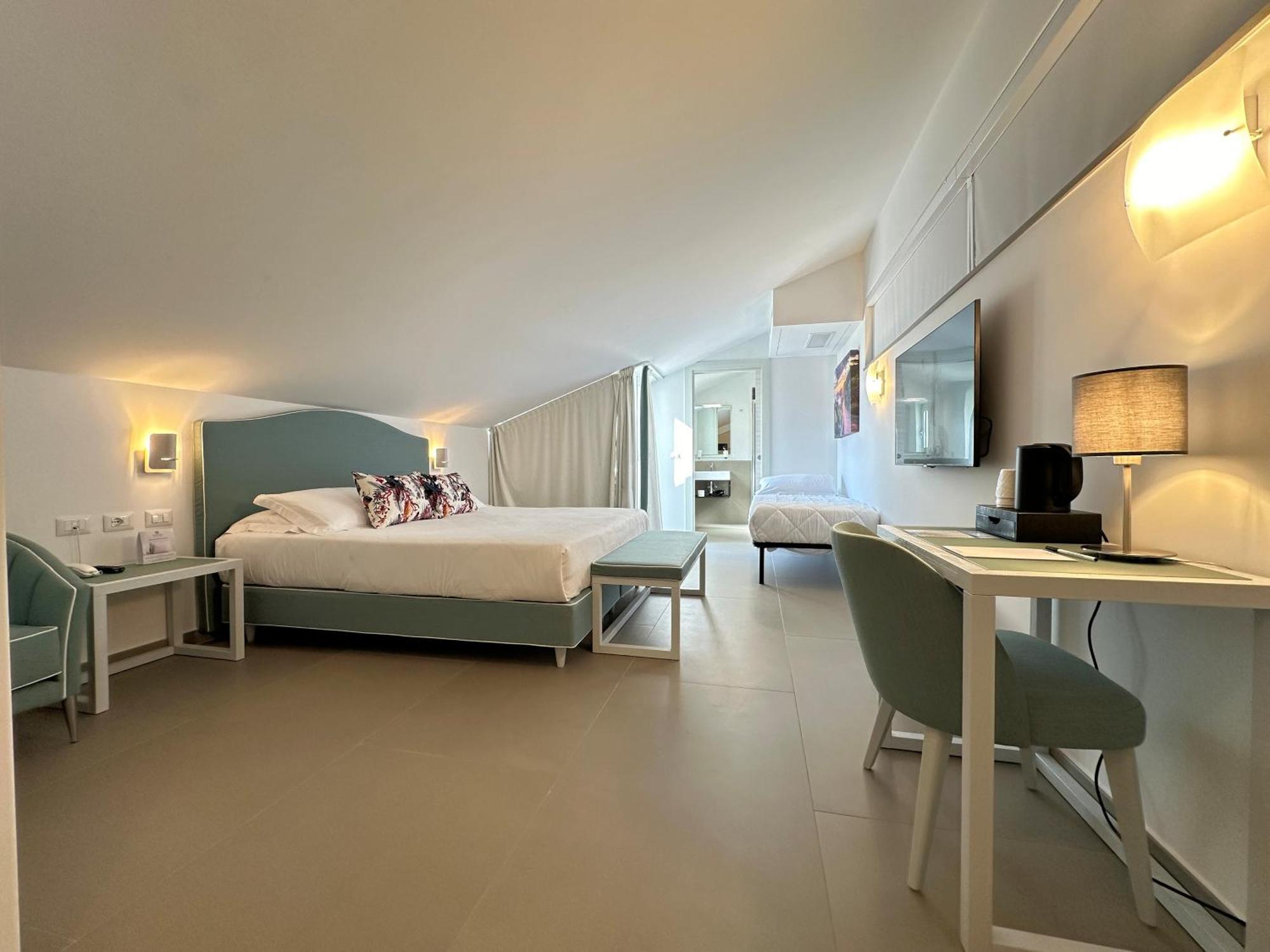 Seaside Hotel Капо-д'Орландо Экстерьер фото